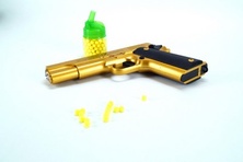 Металлический пневматический пистолет Training Gun С.8 + 5 пакетиков пулек в подарок (код.9-628)