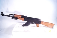 Игрушечное пневматическое оружие автомат P.47